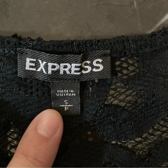 Express Womens Black Sheer Lace Top
Size Small Y2K 90s Whimsigoth Fairy Grunge - Picture 3 of 13